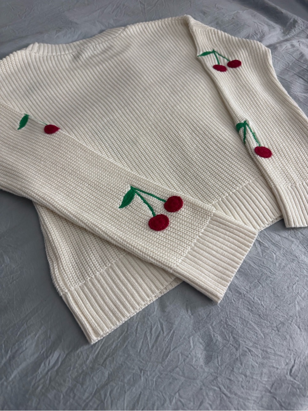 Cynthia Rowley Cream Crewneck Sweater with Cherry Motif - Picture 6 of 12